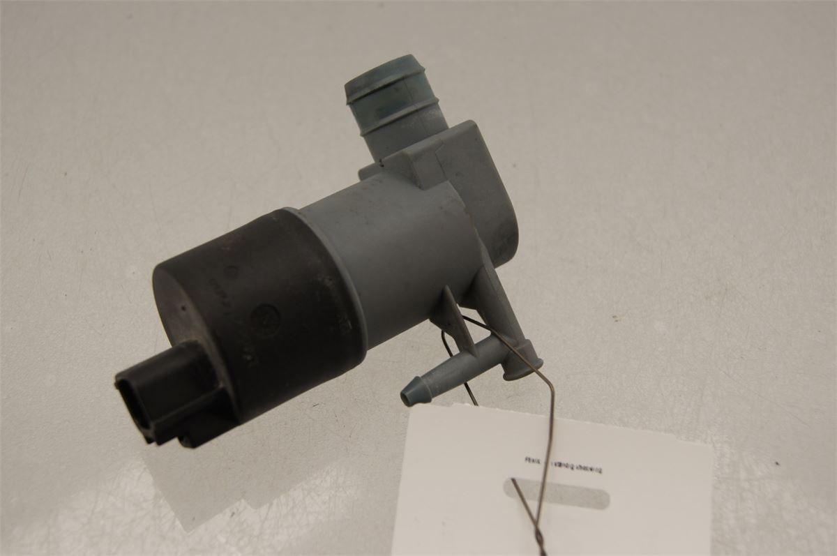 Spylerpumpe Frontrute – bilde 1