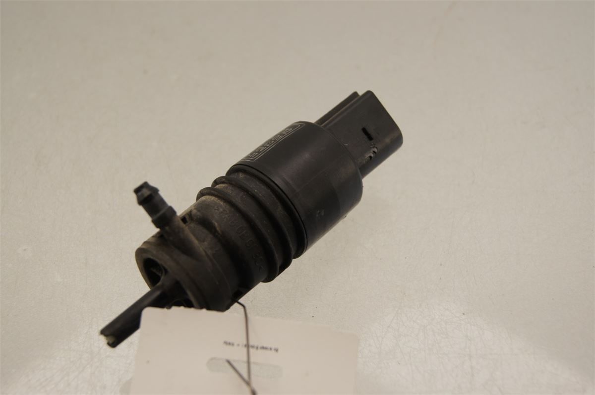 Spylerpumpe Frontrute – bilde 1