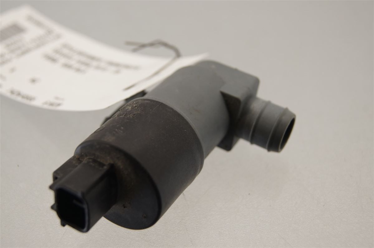 Spylerpumpe Frontrute – bilde 1