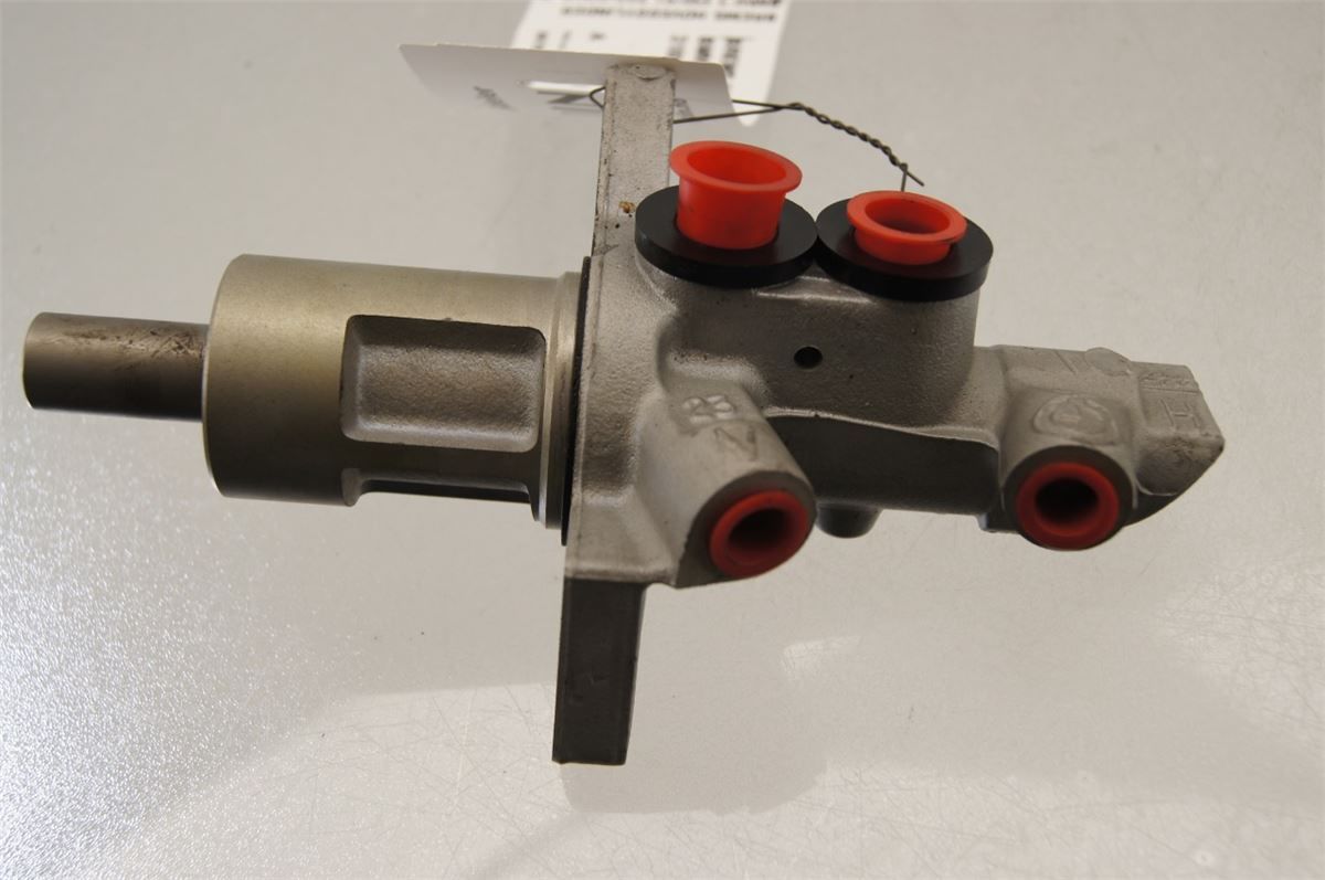 Brems Hovedsylinder – bilde 1
