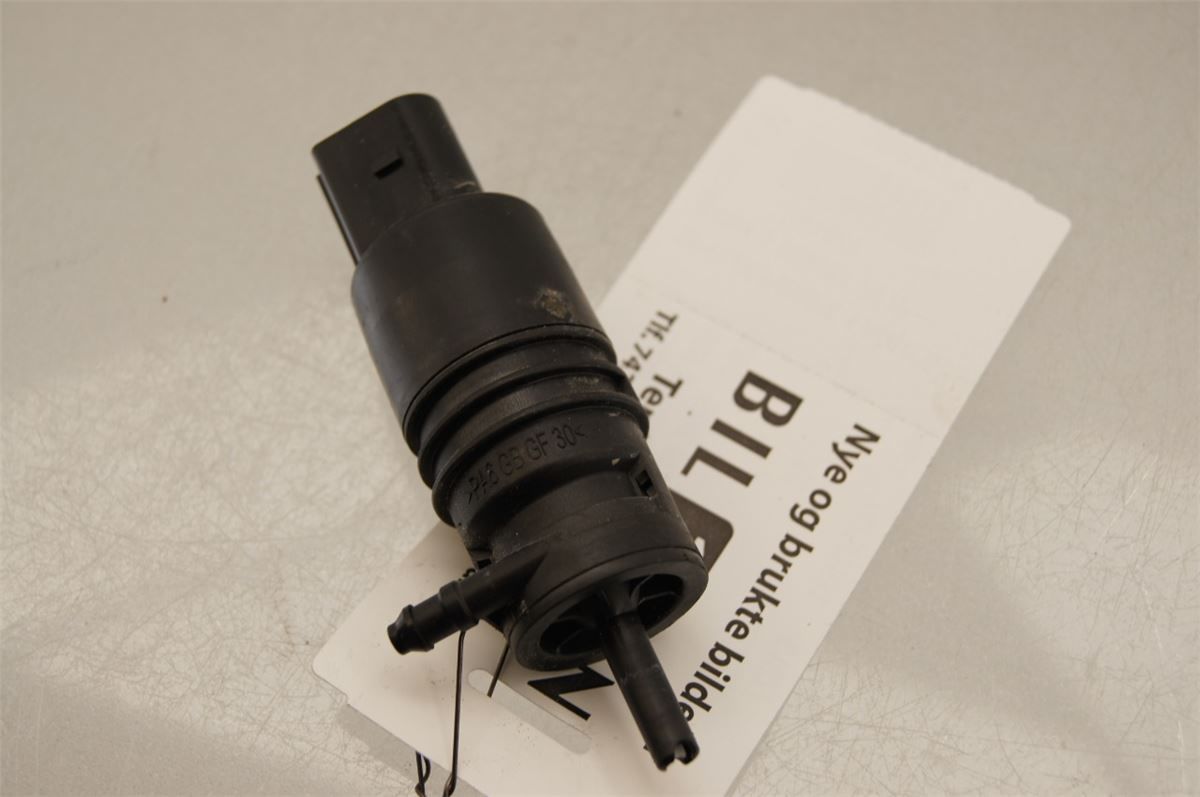 Spylerpumpe Frontrute – bilde 1