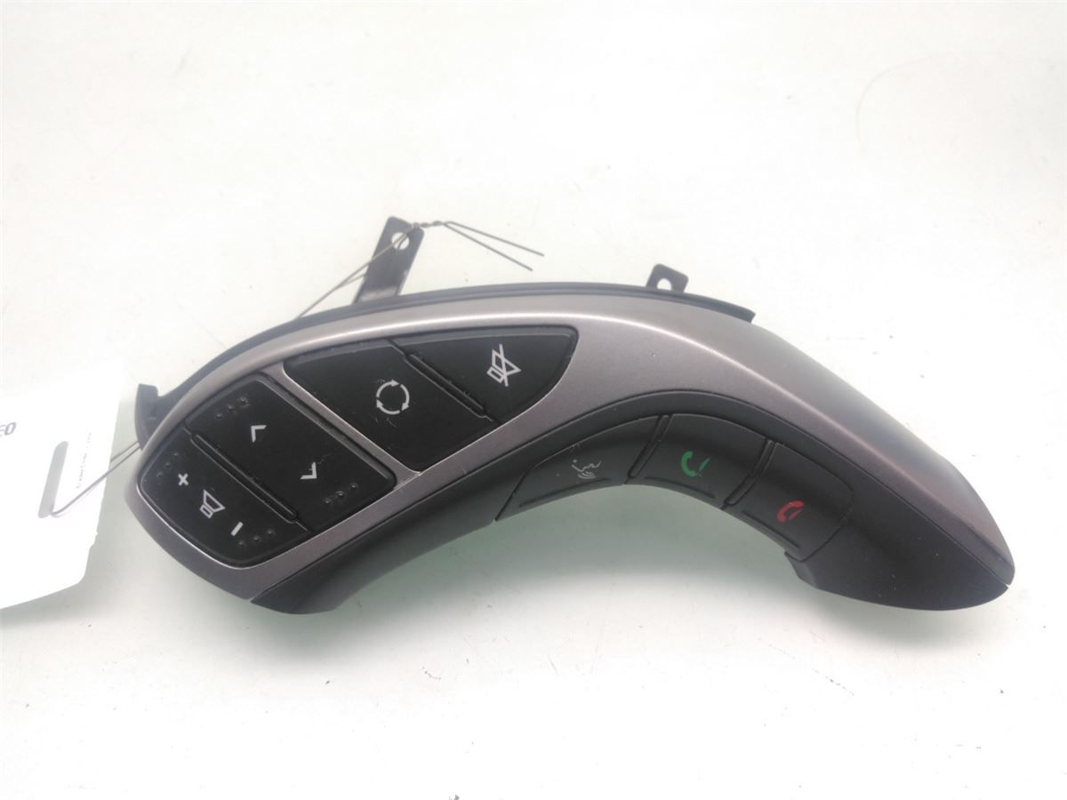 Bryter Ratt Radio / Stereo – bilde 1