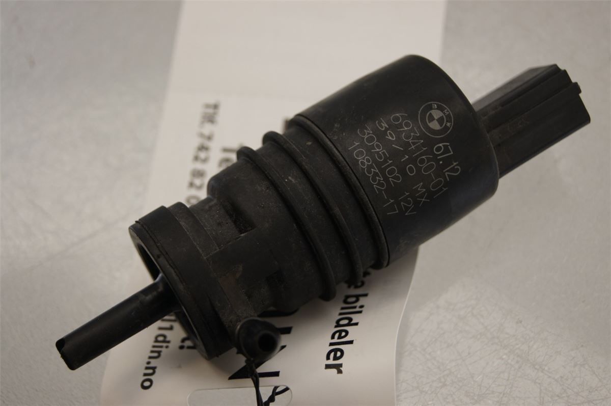 Spylerpumpe Frontrute – bilde 1