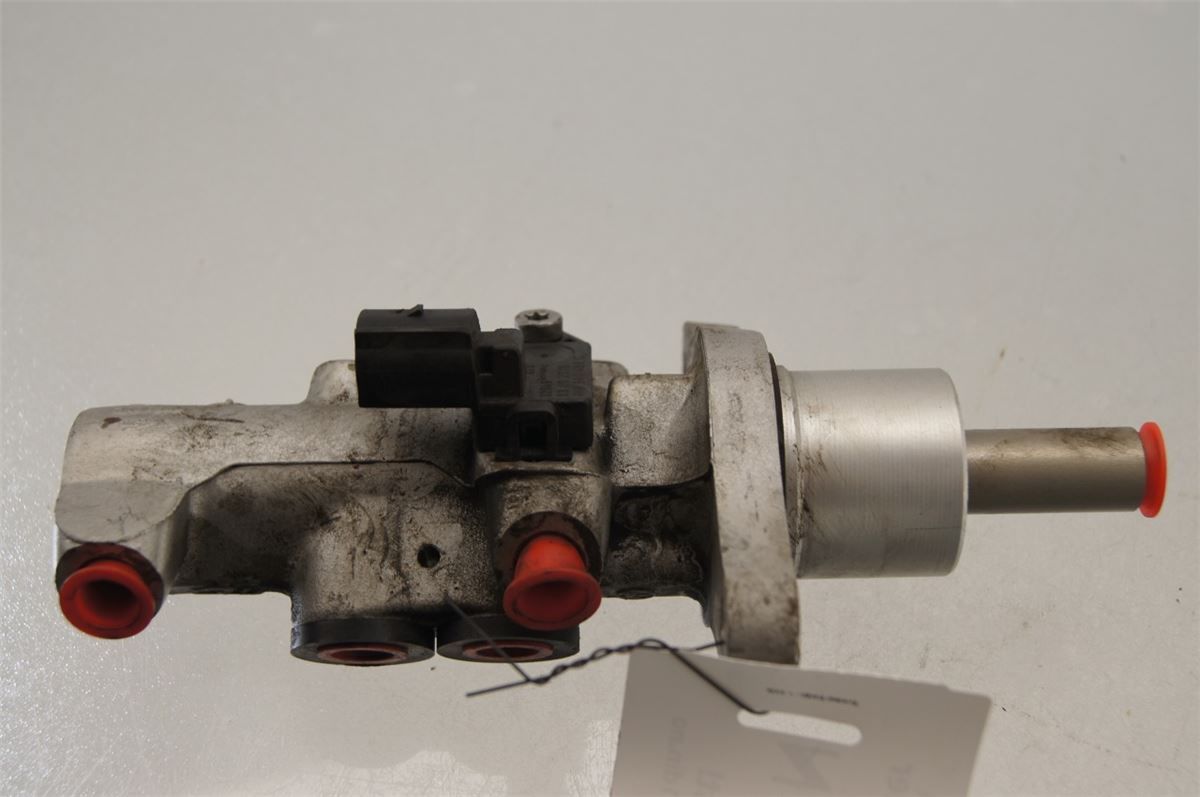 Brems Hovedsylinder – bilde 1