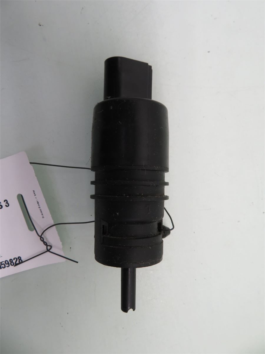 Spylerpumpe Frontrute – bilde 1