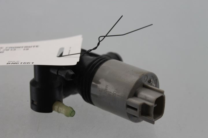 Spylerpumpe Frontrute – bilde 2