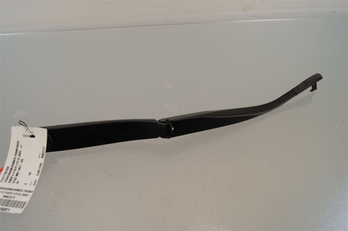 Viskerarm / Armer Frontrute – bilde 1