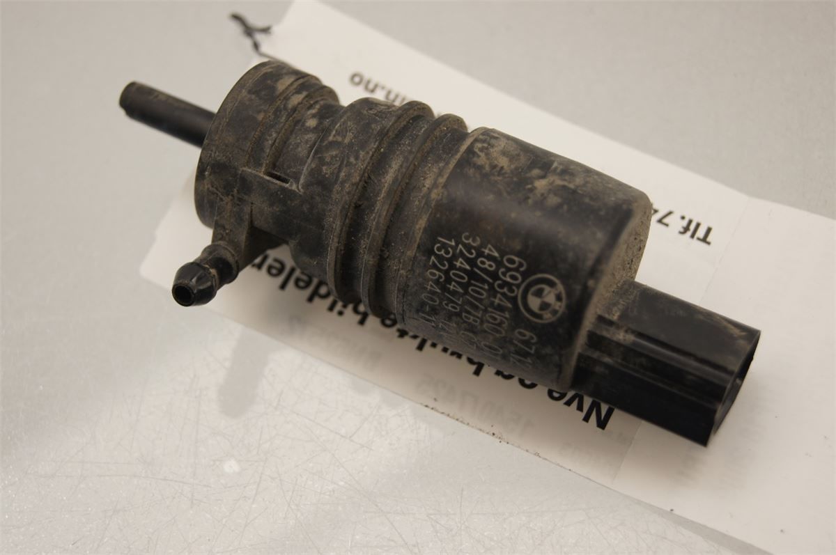 Spylerpumpe Frontrute – bilde 1