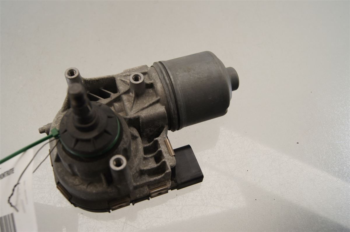 Viskermotor Frontrute – bilde 1