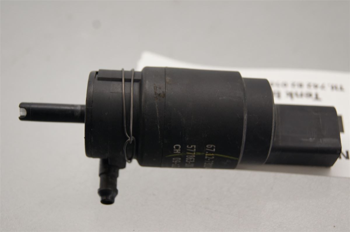 Spylerpumpe Frontrute – bilde 1