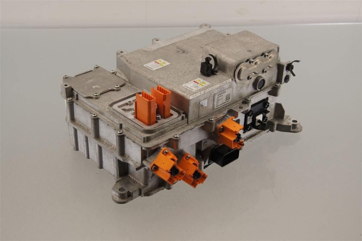 Inverter 12-220V – bilde 3