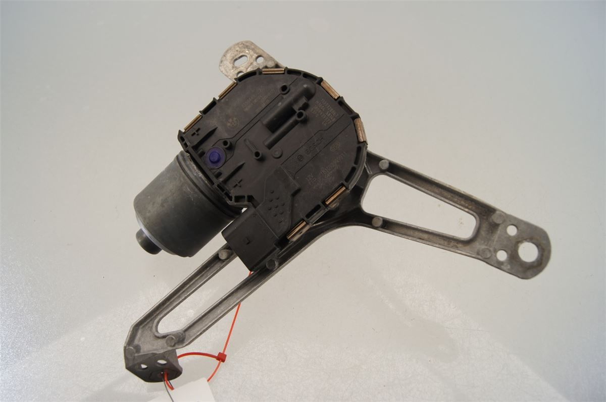 Viskermotor Frontrute – bilde 1