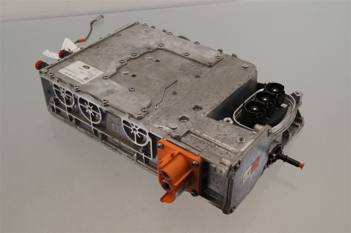 Inverter 12-220V – bilde 3
