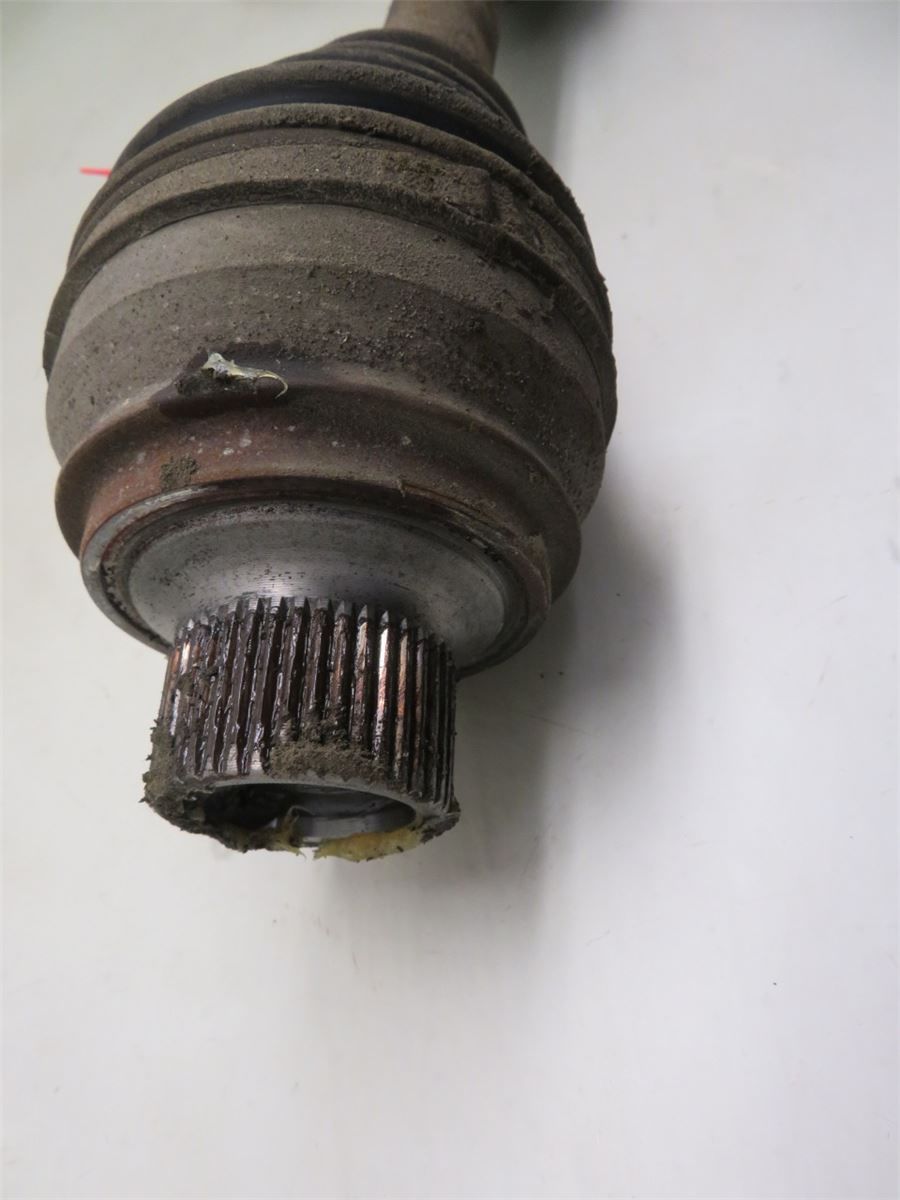 Drivaksel Foran Venstre – bilde 2