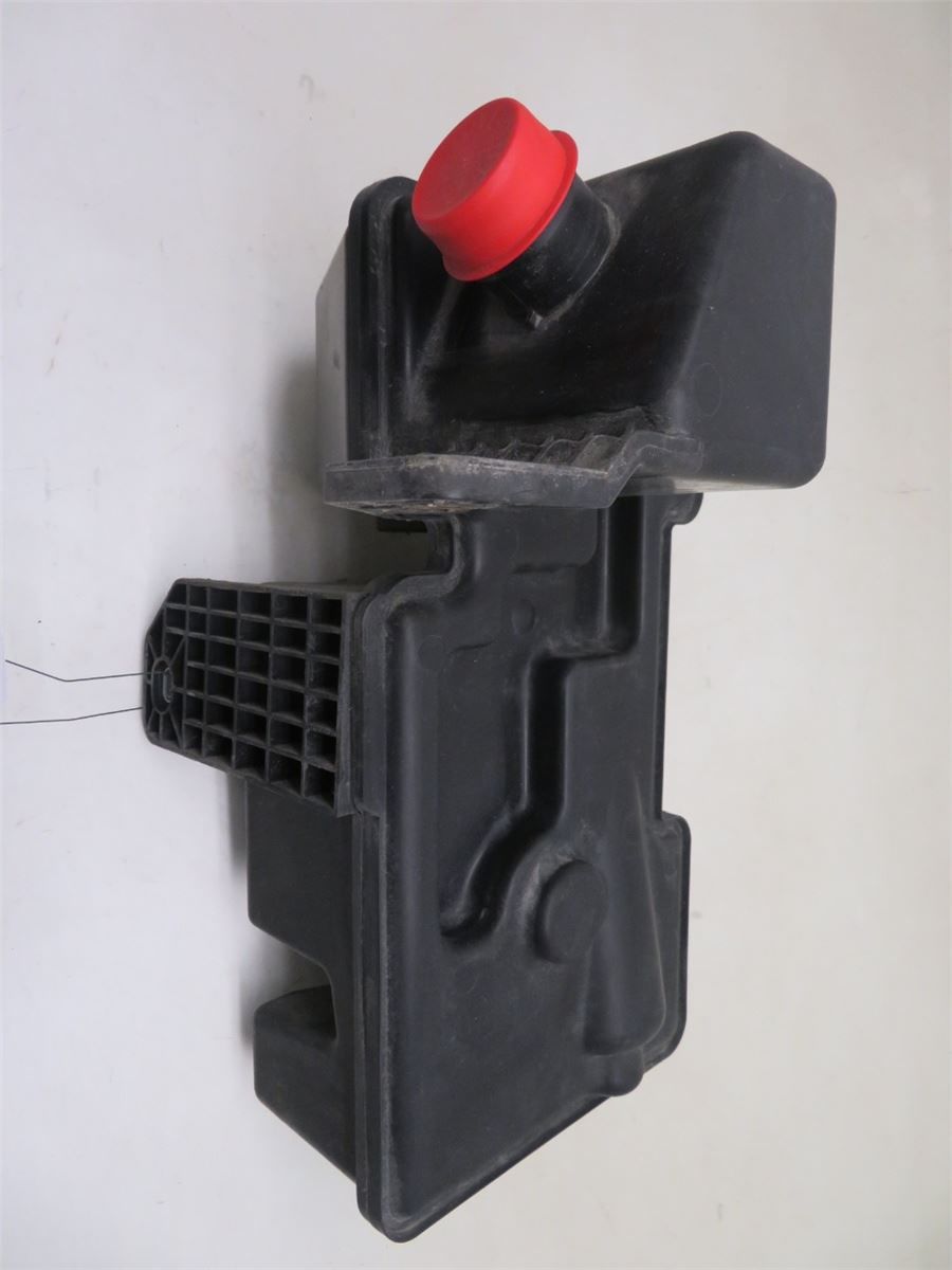 Spylerbeholder Frontrute – bilde 1