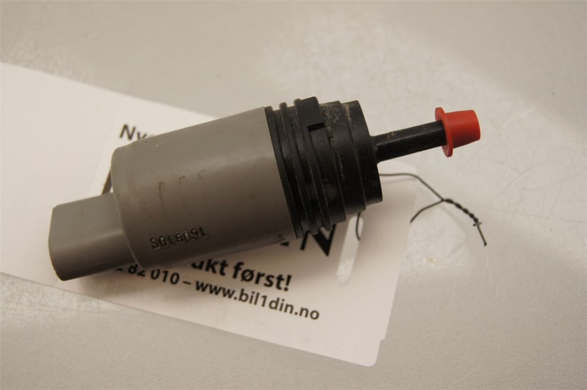 Spylerpumpe Frontrute – bilde 1