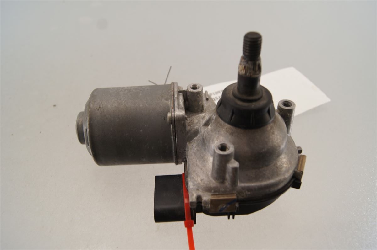 Viskermotor Frontrute – bilde 1