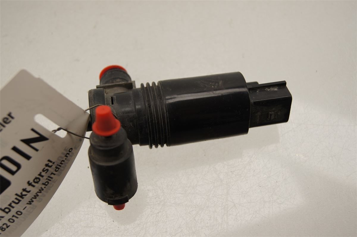 Spylerpumpe Frontrute – bilde 1