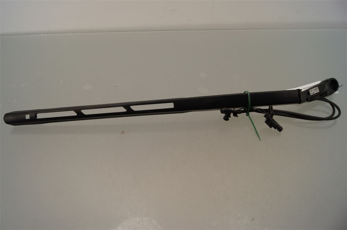 Viskerarm / Armer Frontrute – bilde 1