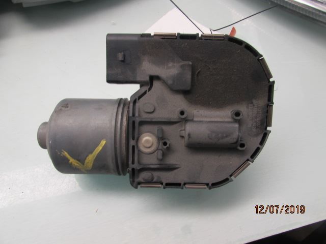 Viskermotor Frontrute – bilde 1