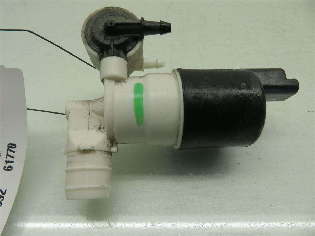 Spylerpumpe Frontrute – bilde 1