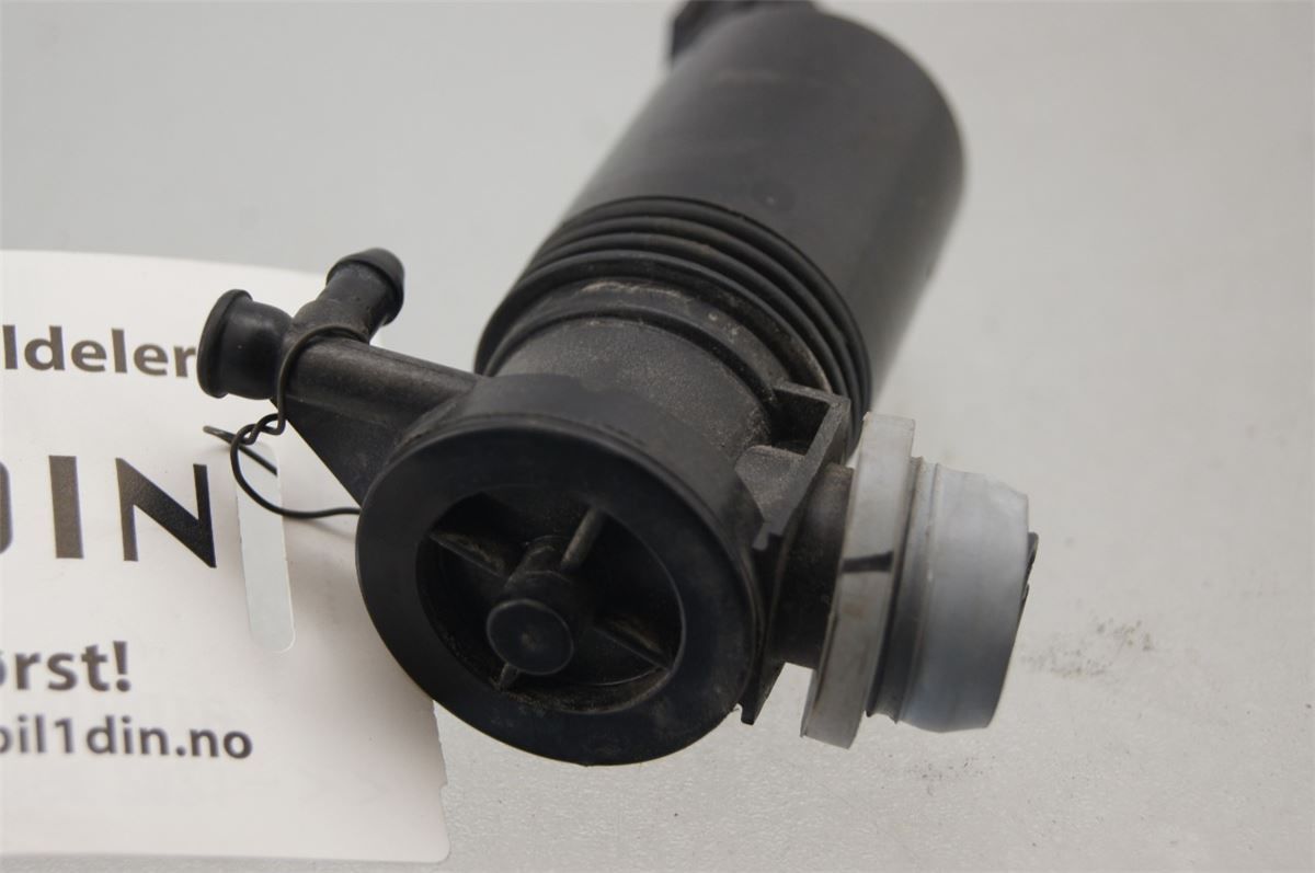 Spylerpumpe Frontrute – bilde 6