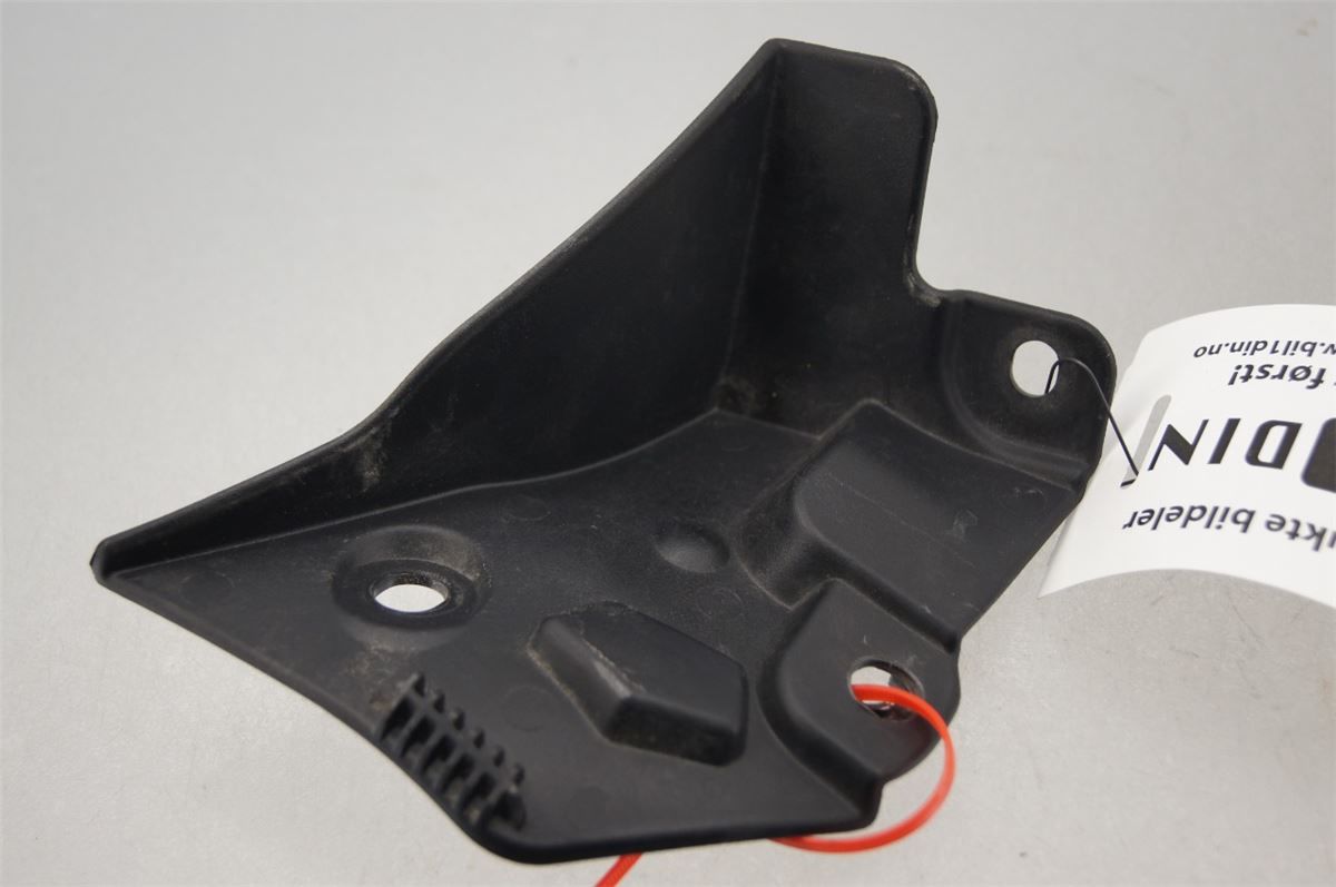 Front Plastdeklser – bilde 2