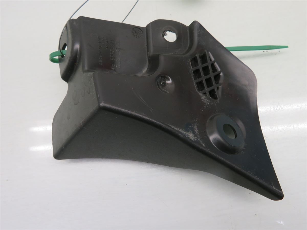 Front Plastdeklser – bilde 2