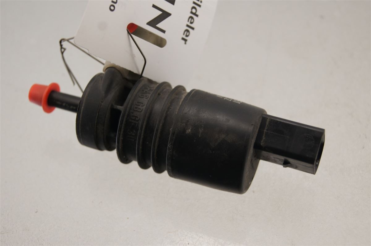 Spylerpumpe Frontrute – bilde 2
