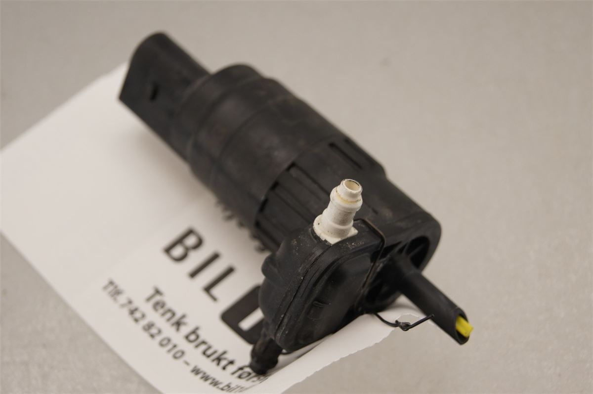 Spylerpumpe Frontrute – bilde 1