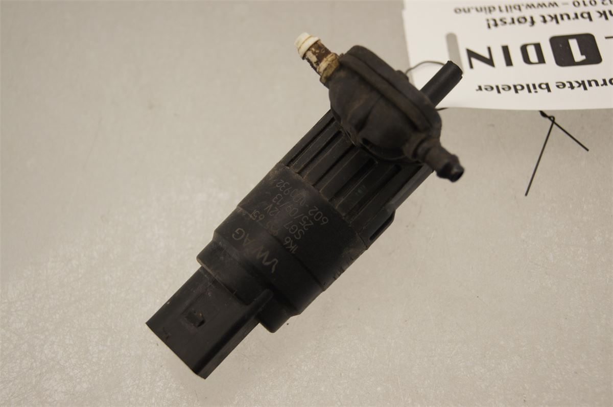 Spylerpumpe Frontrute – bilde 1