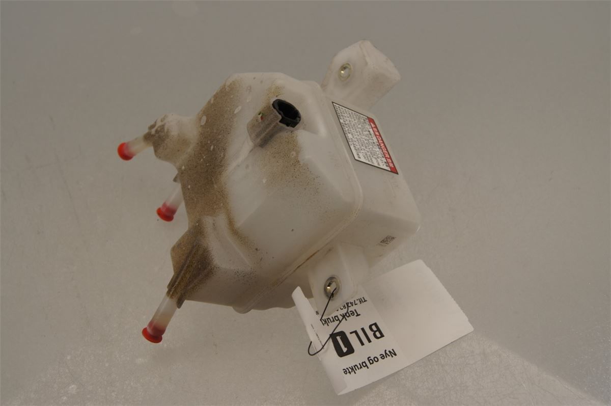 Bremsevæskebeholder – bilde 2