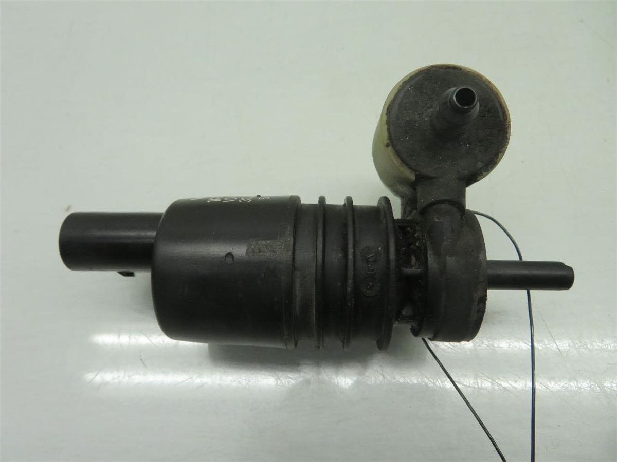 Spylerpumpe Frontrute – bilde 1