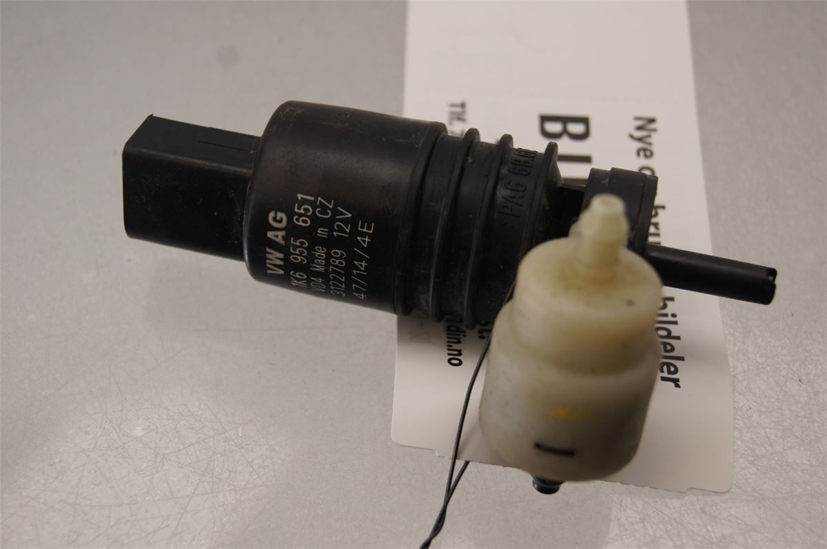 Spylerpumpe Frontrute – bilde 1