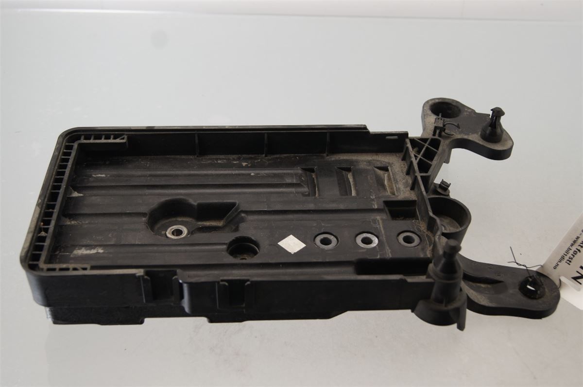 Batterikasse / Feste / Holder – bilde 1