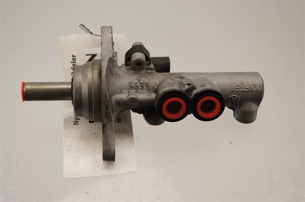 Brems Hovedsylinder – bilde 1