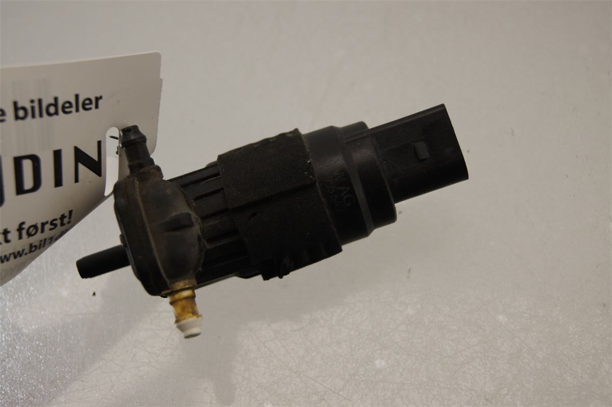 Spylerpumpe Frontrute – bilde 2