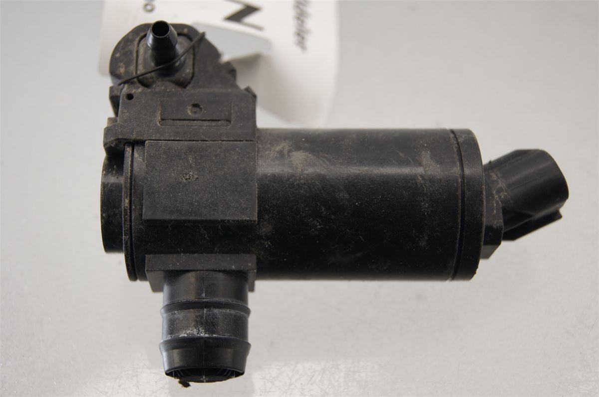 Spylerpumpe Frontrute – bilde 1
