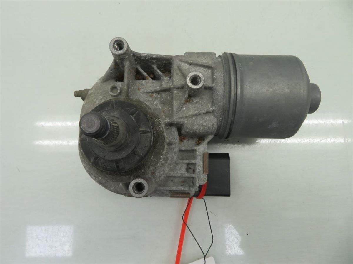 Viskermotor Frontrute – bilde 1