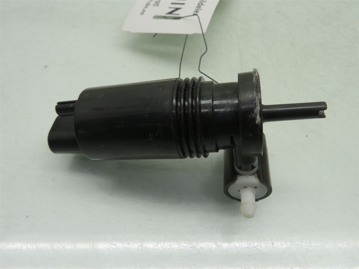Spylerpumpe Frontrute – bilde 1