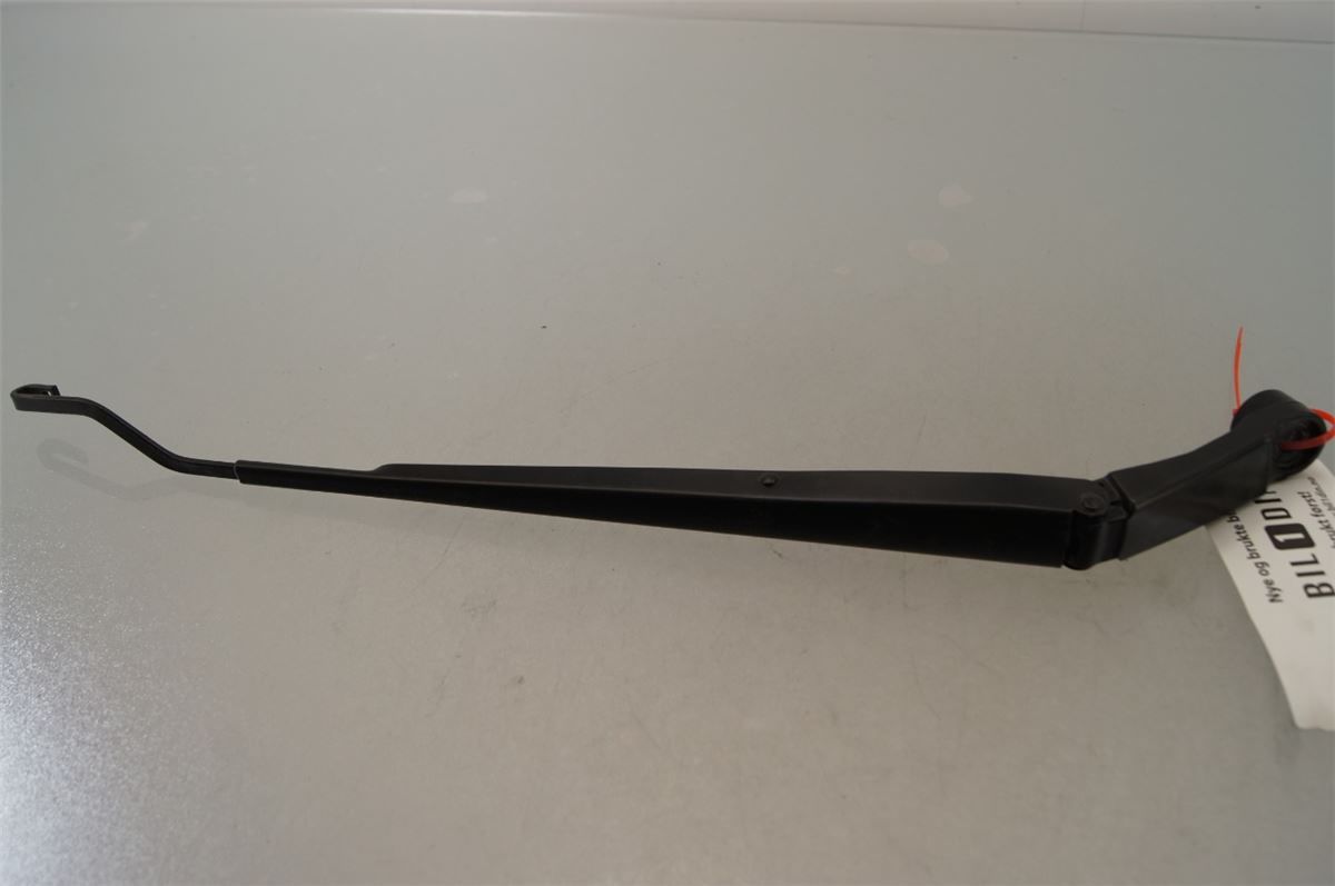 Viskerarm / Armer Frontrute – bilde 1