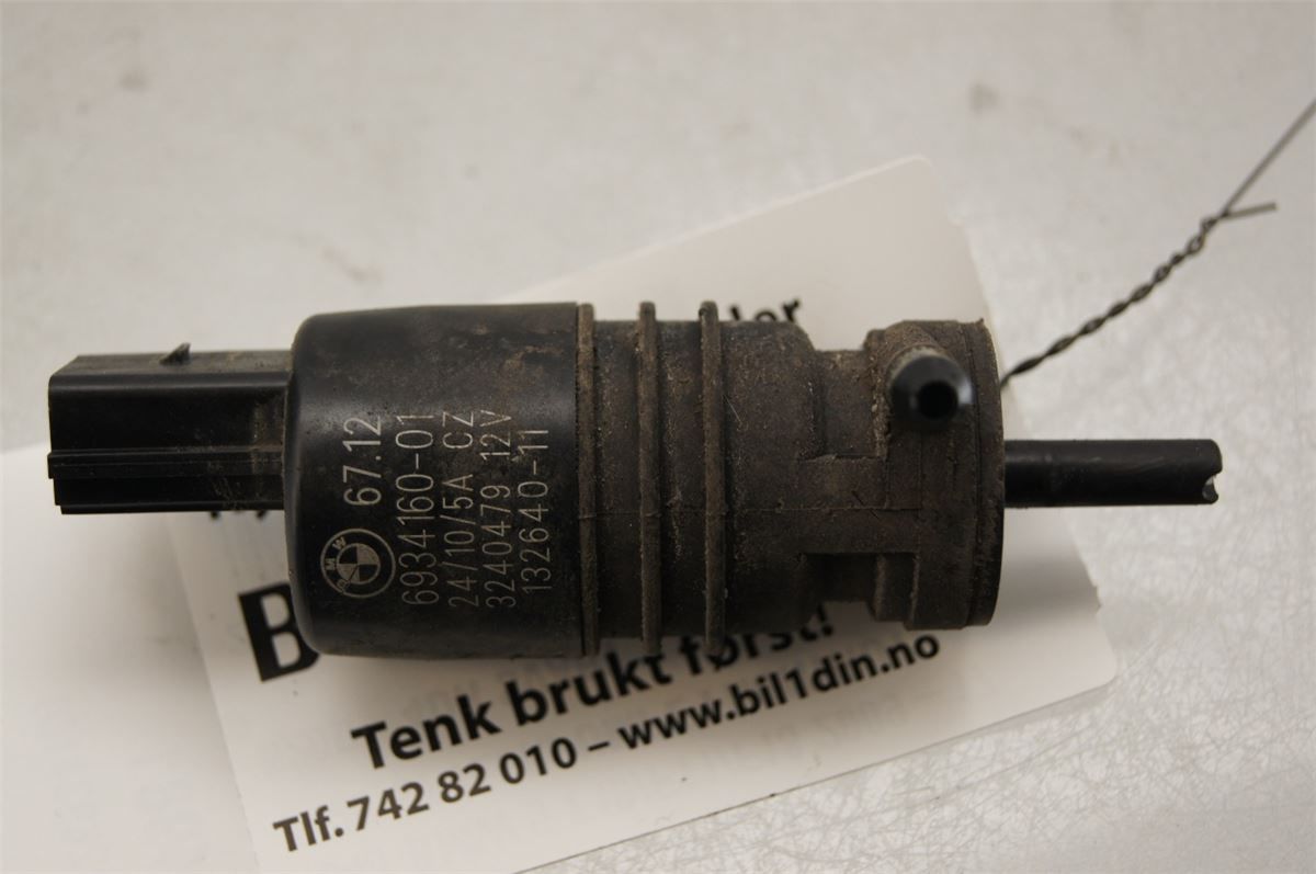 Spylerpumpe Frontrute – bilde 1