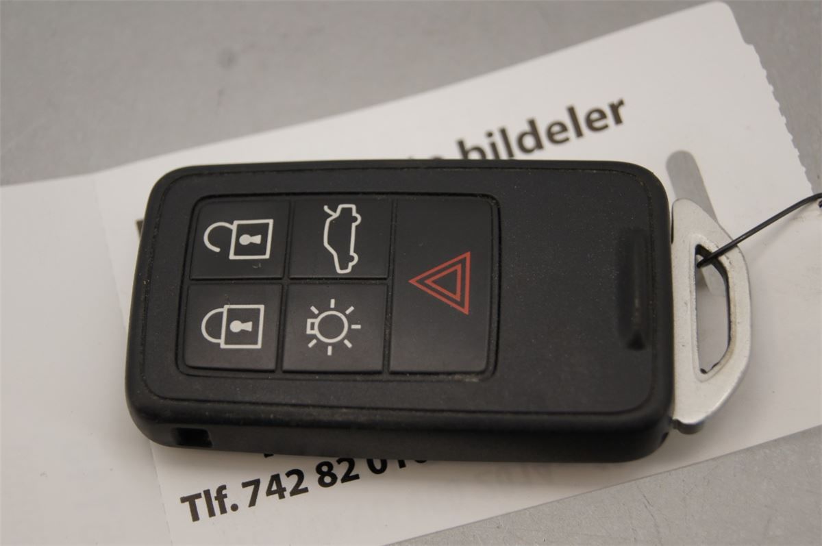 Nøkkel Fjernkontroll /Alarm – bilde 1