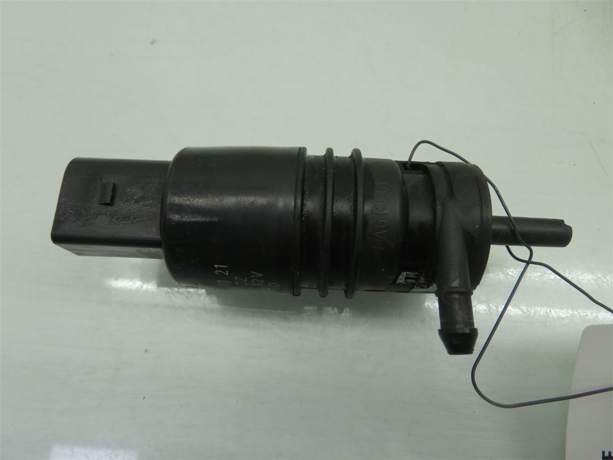 Spylerpumpe Frontrute – bilde 1