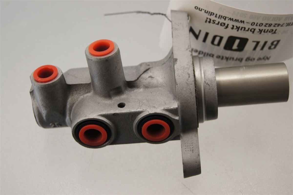 Brems Hovedsylinder – bilde 1