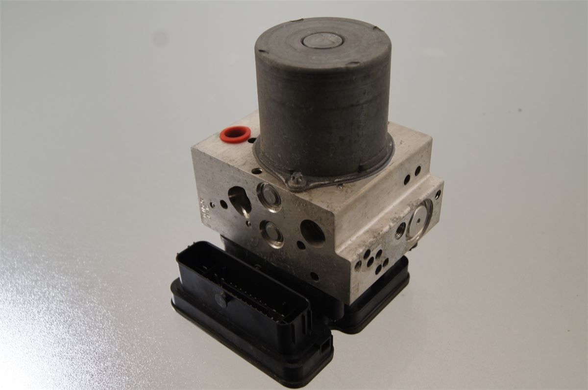 ABS Hydraulikkaggregat – bilde 1