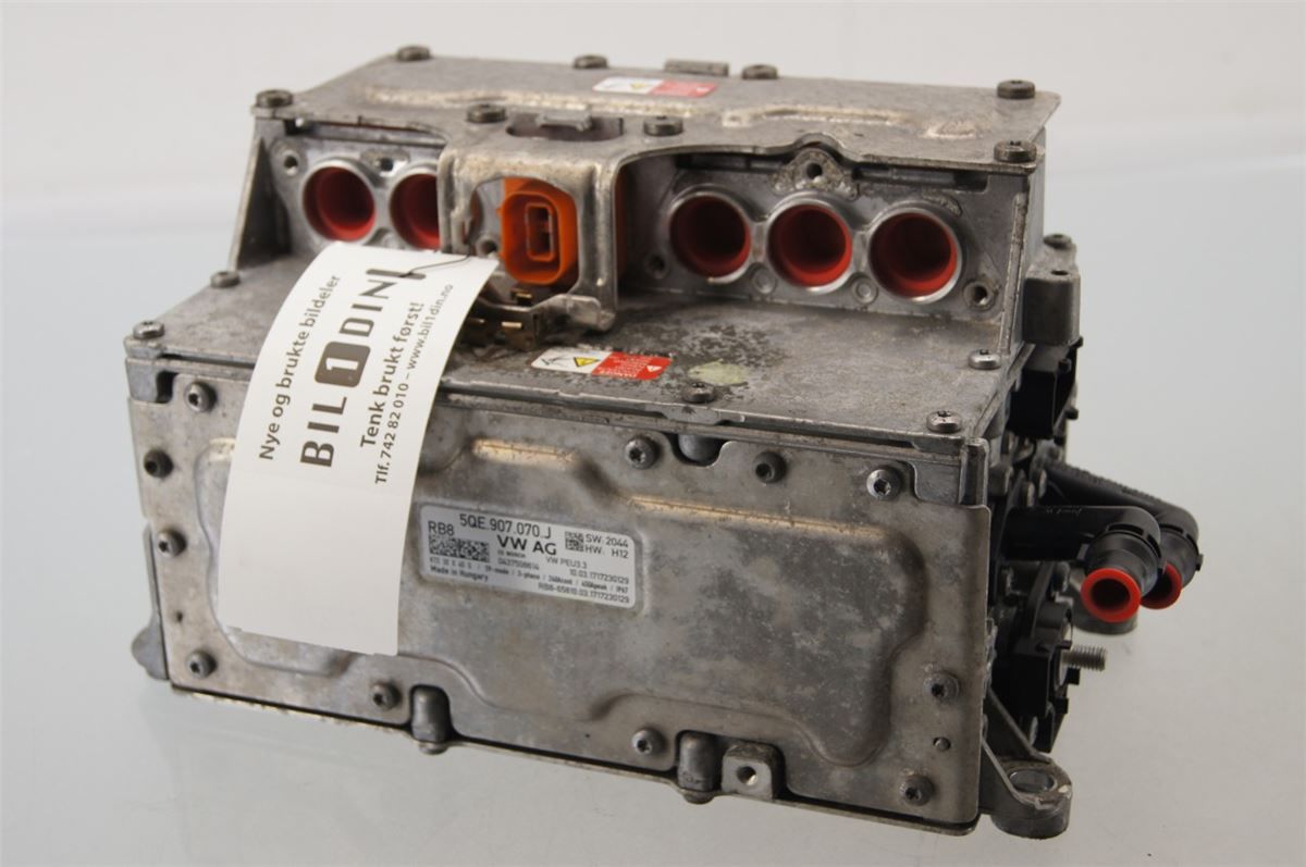 Inverter 12-220V – bilde 1