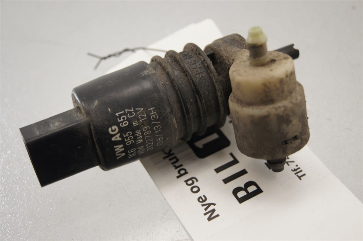 Spylerpumpe Frontrute – bilde 1