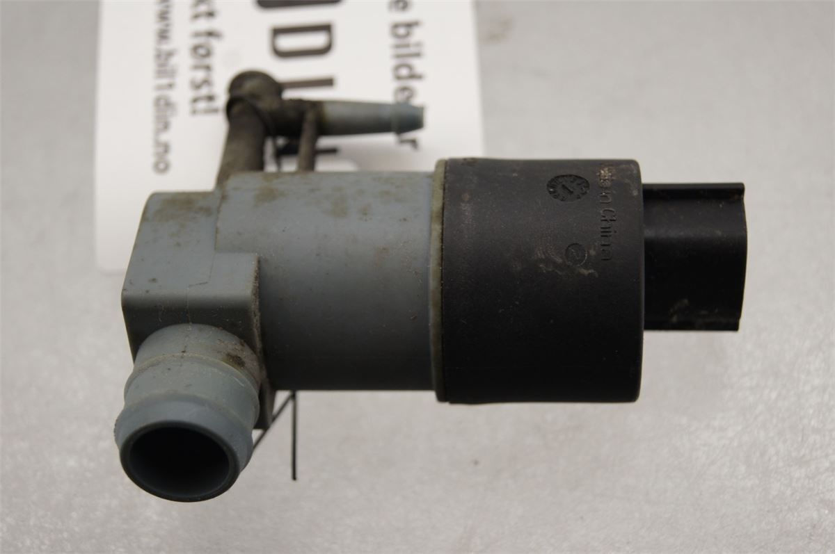 Spylerpumpe Frontrute – bilde 1