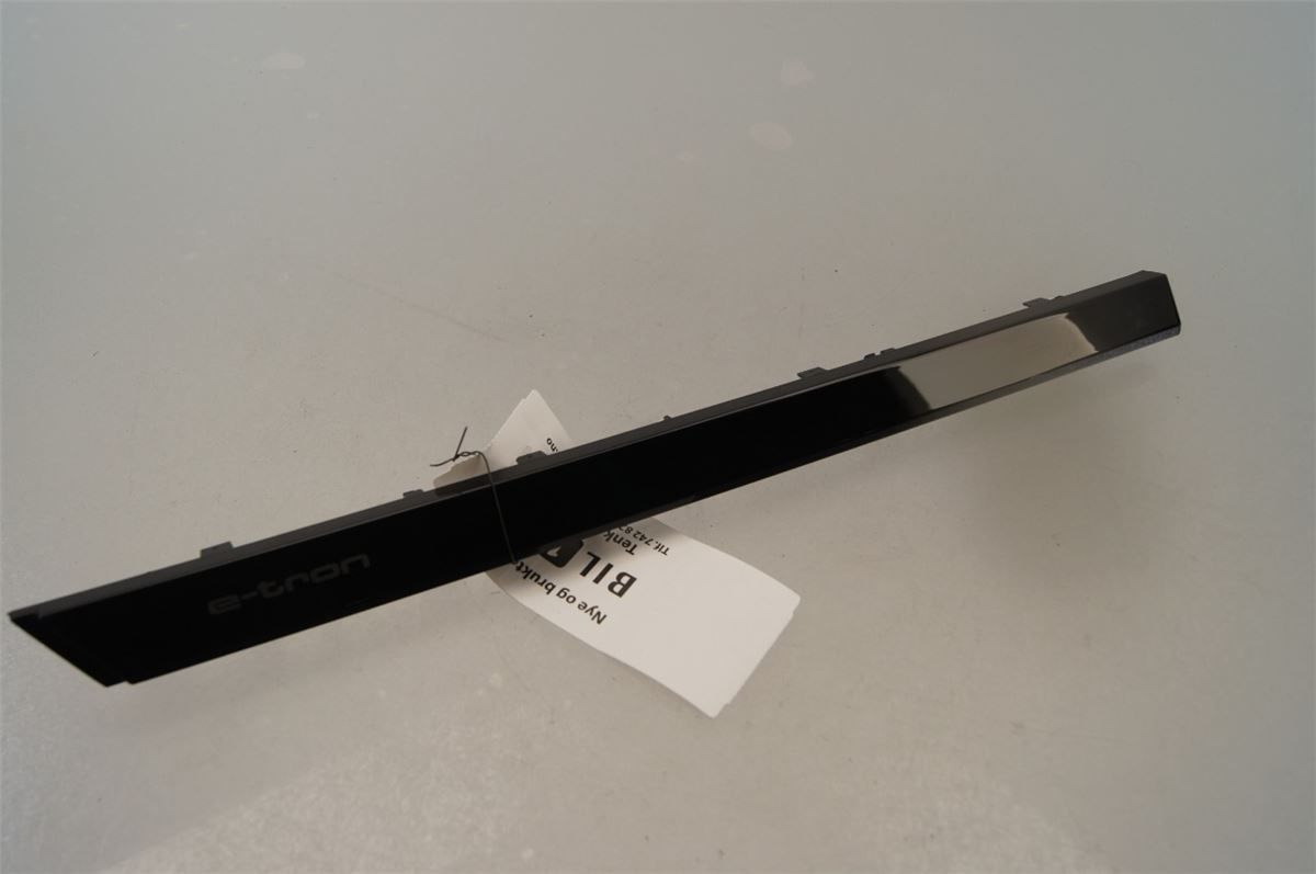 Innr. Dashbord Pyntelist/Ramme – bilde 1